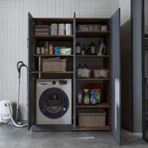 Armadio chiuso mobile lavatrice ripiani portascope 130xH185 rovere antracite Shine-2